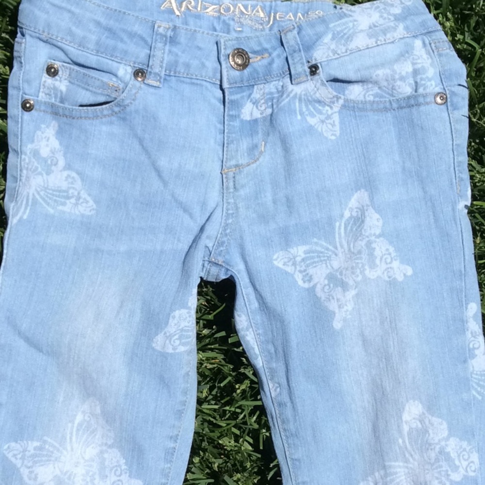 Butterfly Cropped Jeans